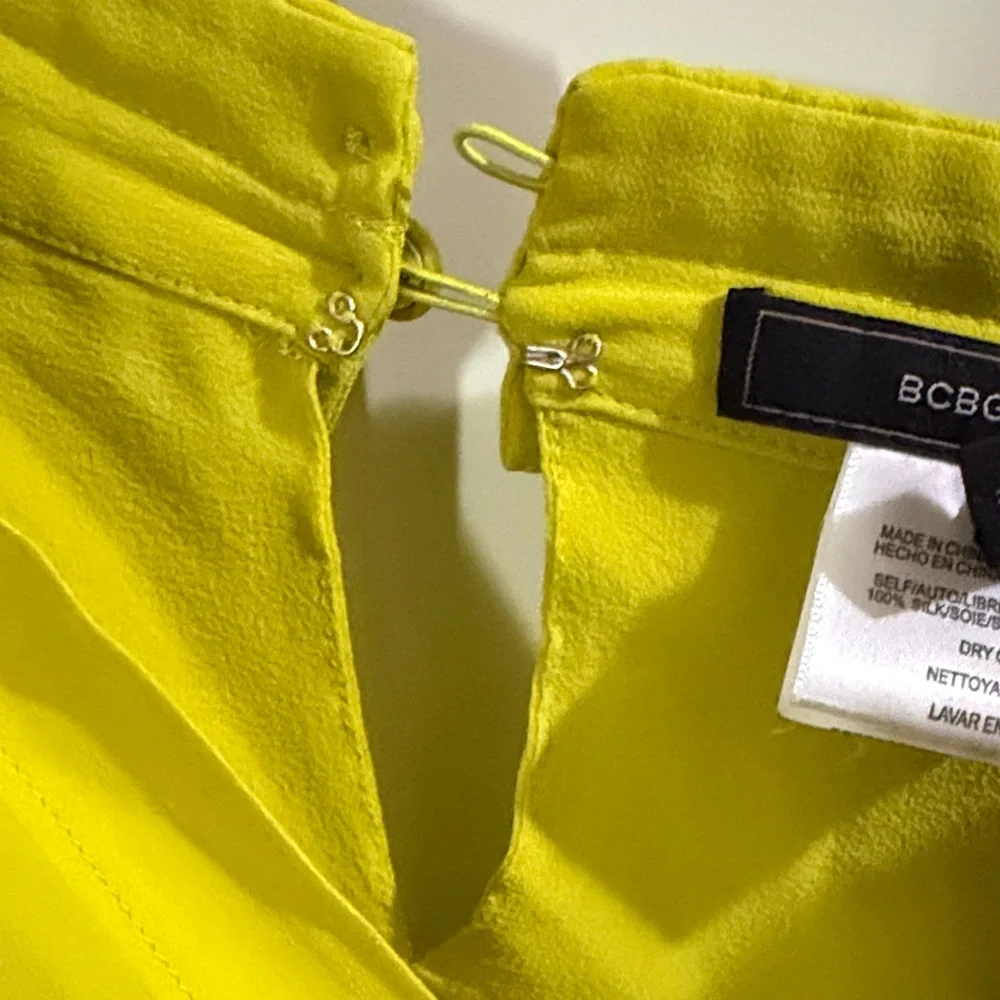 Elegant Yellow Blouse for Women - Picture 7 of 7